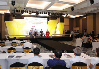 Tôn vinh doanh nghiệp, doanh nhân tiêu biểu