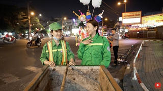 Thùy Tiên chật vật 'làm lao công', giật mình khi bị ném rác vào người 