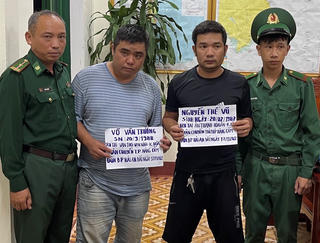 Quảng Trị: Dùng ô tô vận chuyển thuê hàng nghìn bao thuốc lá lậu