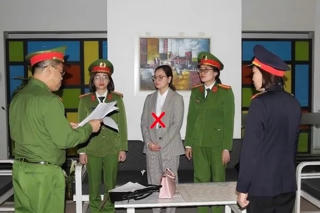 Hà Nam: Bắt Cục trưởng Cục Hải quan Hà Nam Ninh và thuộc cấp do nhận hối lộ