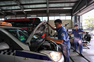 Hà Nội: Đề xuất ký hợp đồng với đăng kiểm viên hưởng án treo