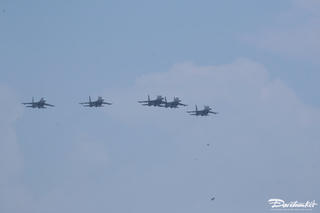 Ấn tượng màn luyện tập của biên đội Su-30MK2 trên bầu trời Hà Nội