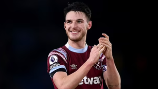 Manchester City và Arsenal giành nhau tiền vệ Declan Rice