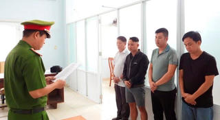 Đà Nẵng: Bắt khẩn cấp 4 đối tượng trong đường dây cá độ bóng đá quy mô lớn