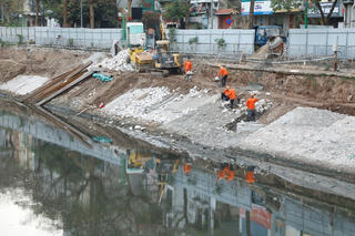 Nỗ lực hồi sinh sông Tô Lịch