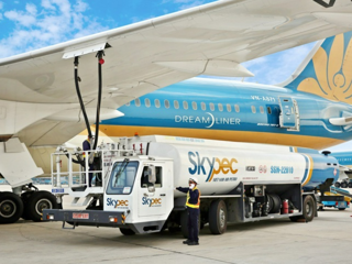 Vietnam Airlines muốn bán Skypec, Chính phủ yêu cầu chuyển sang PVN