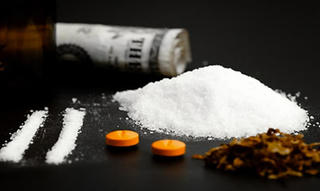 Hai cựu cán bộ công an 'bảo kê' cho đường dây ma túy xuyên quốc gia