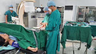 Quảng Nam: Mổ lấy con, cứu sống sản phụ bị tai nạn giao thông