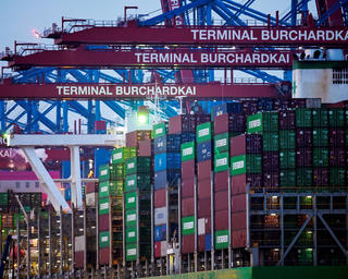 Mỹ hoãn áp mức thuế 50% đối với EU cho đến ngày 9/7