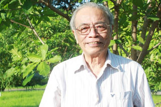 Nhà khoa học của bản, của dân