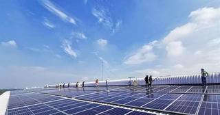 Đầu tư mạnh cho năng lượng tái tạo