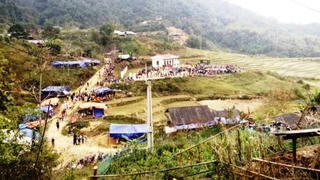 Đánh thức Ché Lầu