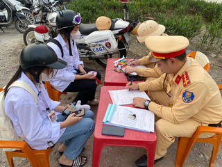 Quảng Ninh: Ngăn chặn hành vi vi phạm giao thông trong học sinh