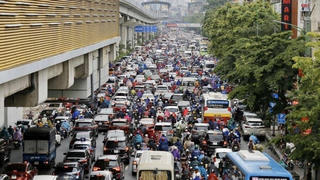 Hà Nội: Phân luồng giao thông có giảm ùn tắc?