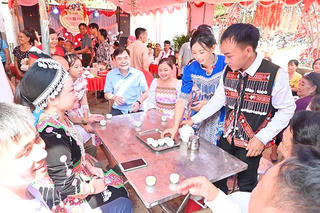 Xây dựng nếp sống văn minh trong việc cưới, việc tang