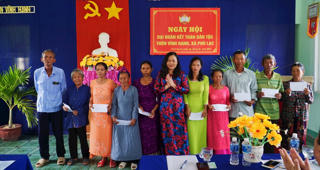 Bình Thuận: Tưng bừng Ngày hội đại đoàn kết ở vùng Chăm 