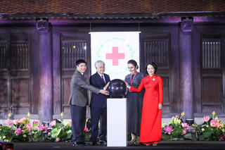 Hội Chữ thập đỏ Việt Nam phát động phong trào "Tết Nhân ái" 2024