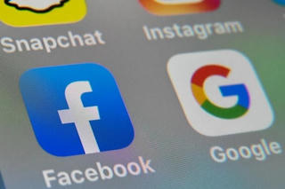 Đức xem xét đánh thuế 10% với nền tảng trực tuyến Google, Facebook