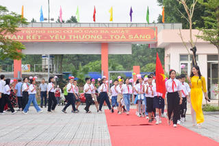 Tiếng trống khai giảng năm học 2023-2024 rộn ràng trên khắp cả nước