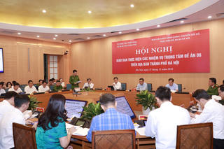 Nhiều tiện ích mới khi kết hợp giữa VNeID với iHanoi