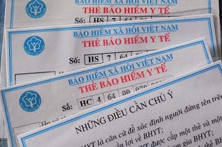 Sử dụng thẻ BHYT giấy đến hết ngày 31/5