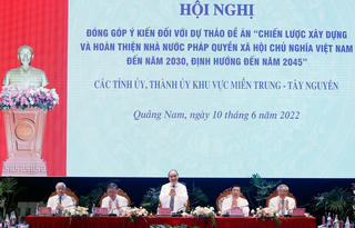Hội nghị lấy ý kiến góp ý về Đề án xây dựng Nhà nước pháp quyền