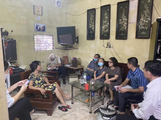 Luôn đặt mình vào vị trí người dân