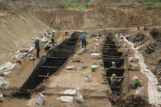 Xung quanh 2 chiếc thuyền cổ vừa phát hiện ở Bắc Ninh: Dấu tích lịch sử bên dòng sông Dâu