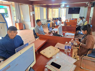 Xã miền núi vận hành chính quyền 2 cấp: 'Chưa bao giờ tôi thấy việc làm giấy tờ lại dễ dàng như vậy'