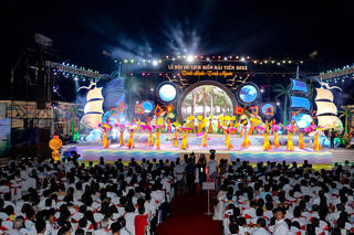 Chờ đợi biển Hải Tiến sải cánh vươn xa