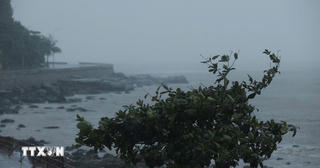 Bão số 3 đang áp sát khu vực Quảng Ninh, Hải Phòng, gây mưa to, gió lớn