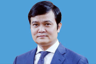 Tiểu sử đồng chí Bùi Quang Huy, Phó Chủ tịch UBTƯ MTTQ Việt Nam, Bí thư Thứ nhất Ban Chấp hành Trung ương Đoàn