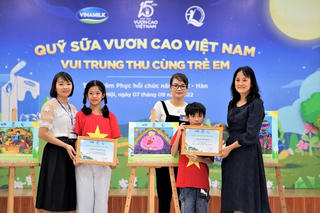 Thêm một mùa Trung thu ấm áp trong hành trình 15 năm của Quỹ sữa Vươn cao Việt Nam