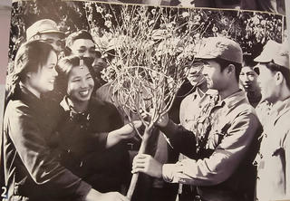 Những hình ảnh xúc động tại Triển lãm 'Ký ức và niềm tin'