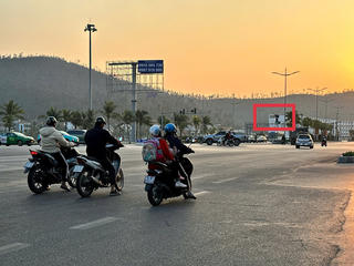 Quảng Ninh: Đèn tín hiệu chập chờn, người tham gia giao thông lo phạt nguội