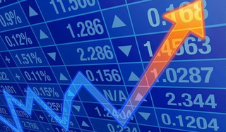 Cổ phiếu tăng nóng, nhiều lãnh đạo doanh nghiệp muốn thoái toàn bộ vốn