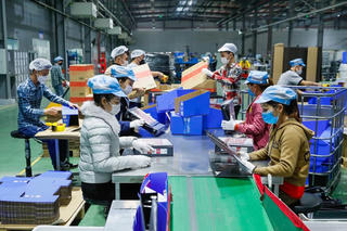 Doanh nghiệp gồng mình trước áp lực chi phí
