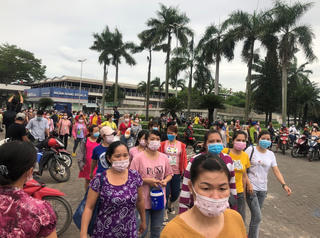 Công ty TNHH Pouyuen dự kiến dùng 525 tỷ đồng chi trả chế độ cho người lao động mất việc 