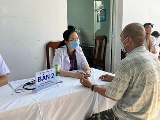 Hơn 139.000 người cao tuổi được khám sức khỏe