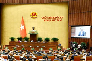 Quốc hội chất vấn Bộ Thông tin truyền thông và Thủ tướng Chính phủ