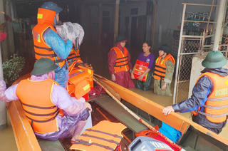 Người Mặt trận Quảng Bình giữa tâm lũ…