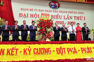 Xây dựng Đảng bộ UBND thành phố Đà Nẵng vững mạnh toàn diện