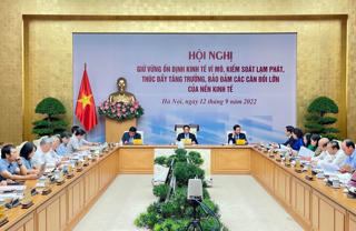 Giữ vững ổn định kinh tế vĩ mô, kiểm soát lạm phát năm 2022 tăng dưới 4%