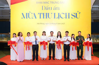 Hải Phòng: Trưng bày Chuyên đề 'Dấu ấn mùa thu lịch sử'