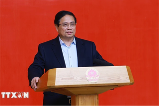 Thủ tướng: Dự thảo Báo cáo KT-XH phải cập nhật, sát với tình hình mới