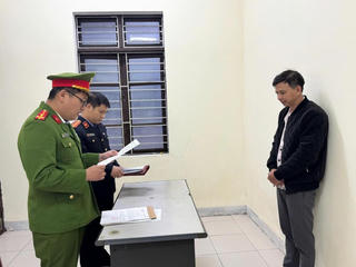 Khởi tố một người ở Quảng Nam lừa đảo bằng hình thức ‘chuyển khoản nhầm’