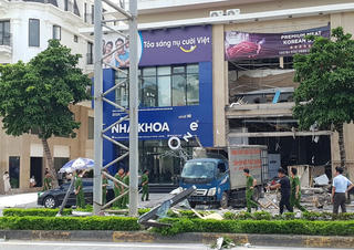 Vĩnh Phúc: Nghi nổ khí gas khiến 6 người bị bỏng nặng