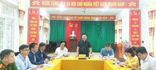 Lãnh đạo tỉnh Quảng Trị làm việc với xã Vĩnh Ô về xây dựng nông thôn mới