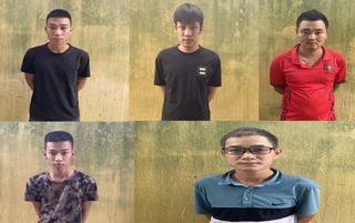 Đang ‘phê’ ma túy trên ô tô, 3 thanh niên bị Công an ập vào bắt giữ