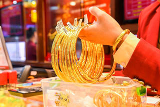 Choáng váng với giá vàng